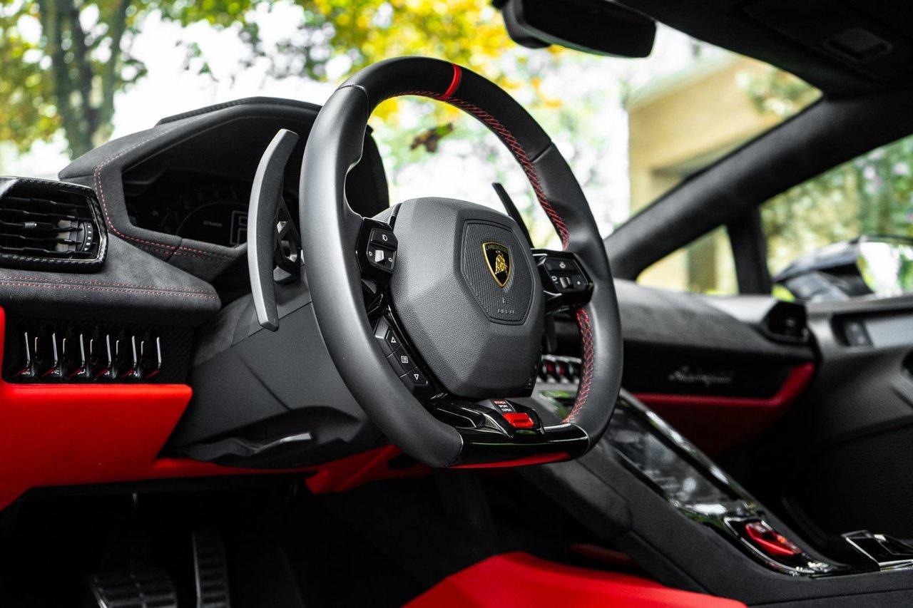 2023 Lamborghini Huracan Tecnica 2dr Photo