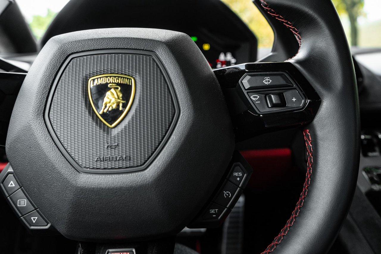 2023 Lamborghini Huracan Tecnica 2dr Photo