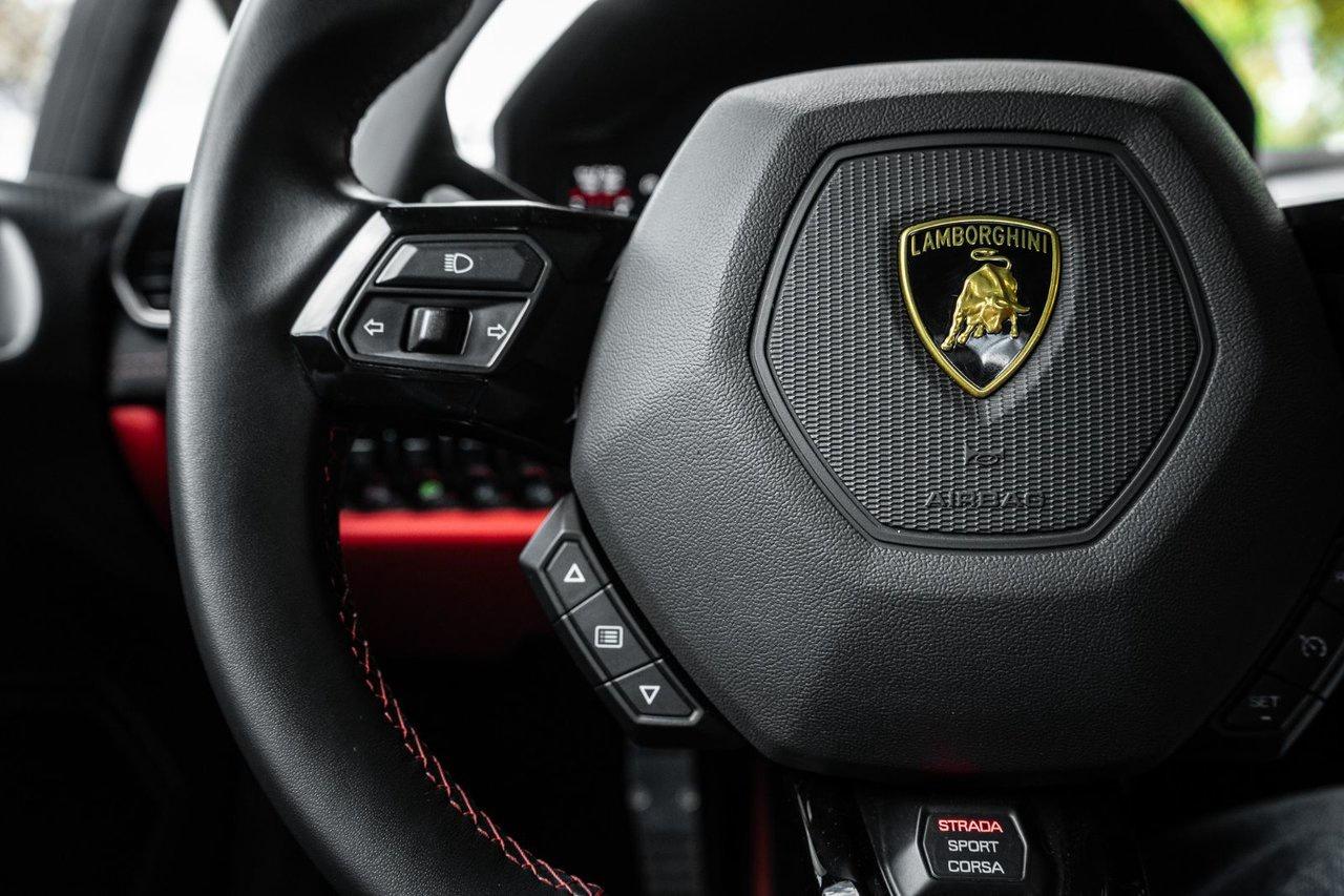 2023 Lamborghini Huracan Tecnica 2dr Photo