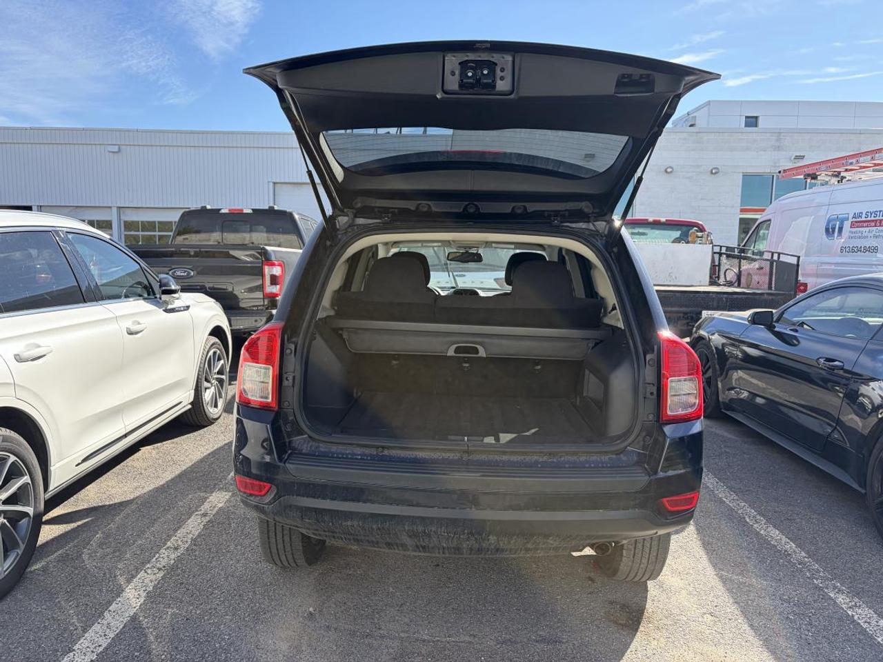 2011 Jeep Compass NORTH Photo4