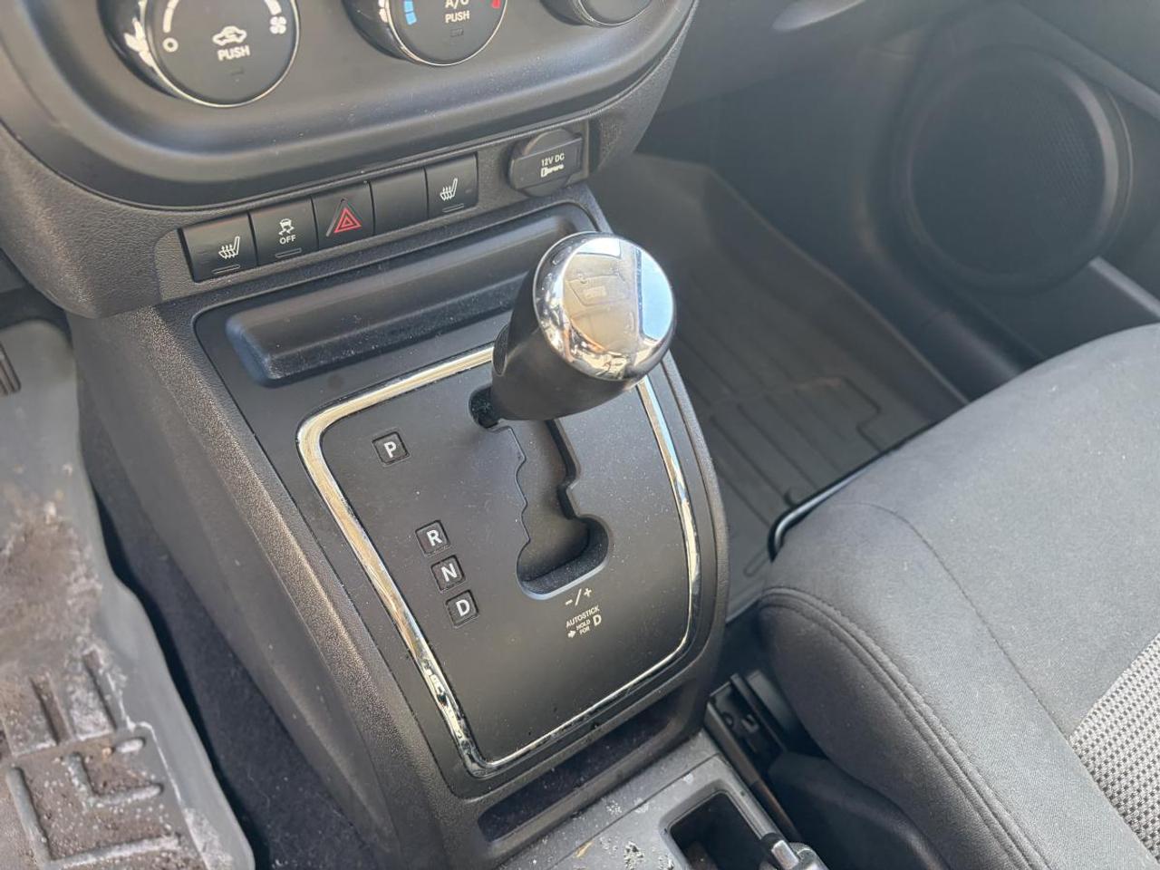 2011 Jeep Compass NORTH Photo