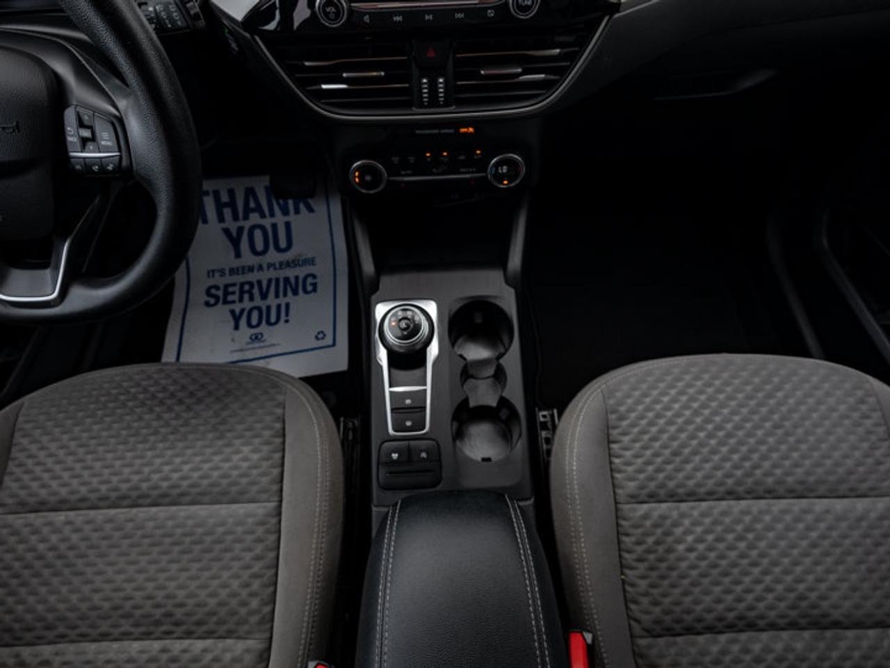 2020 Ford Escape SE Photo
