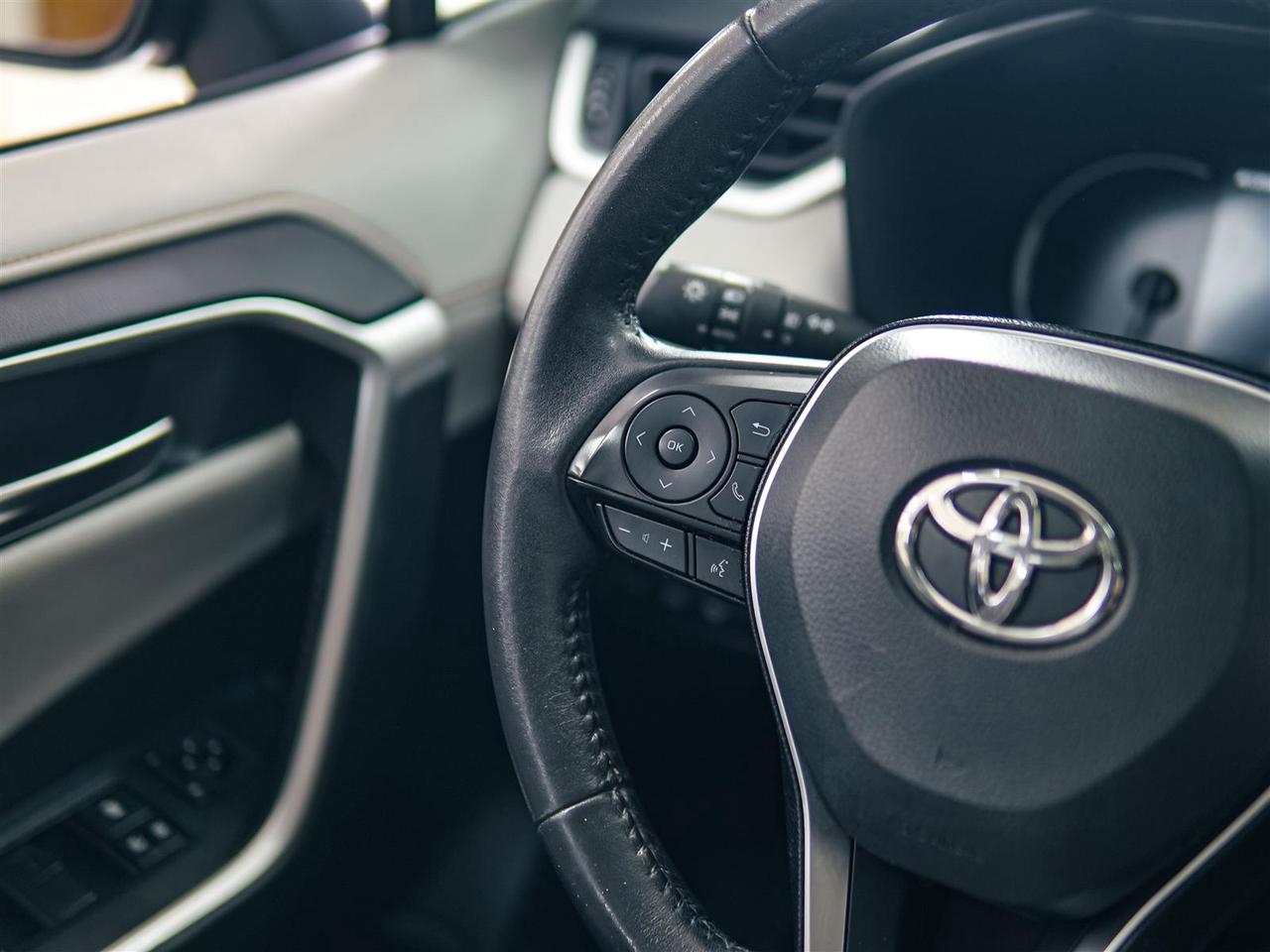 2020 Toyota RAV4 TRAIL AWD | TOYOTA SERVICED | NO ACCIDENTS Photo