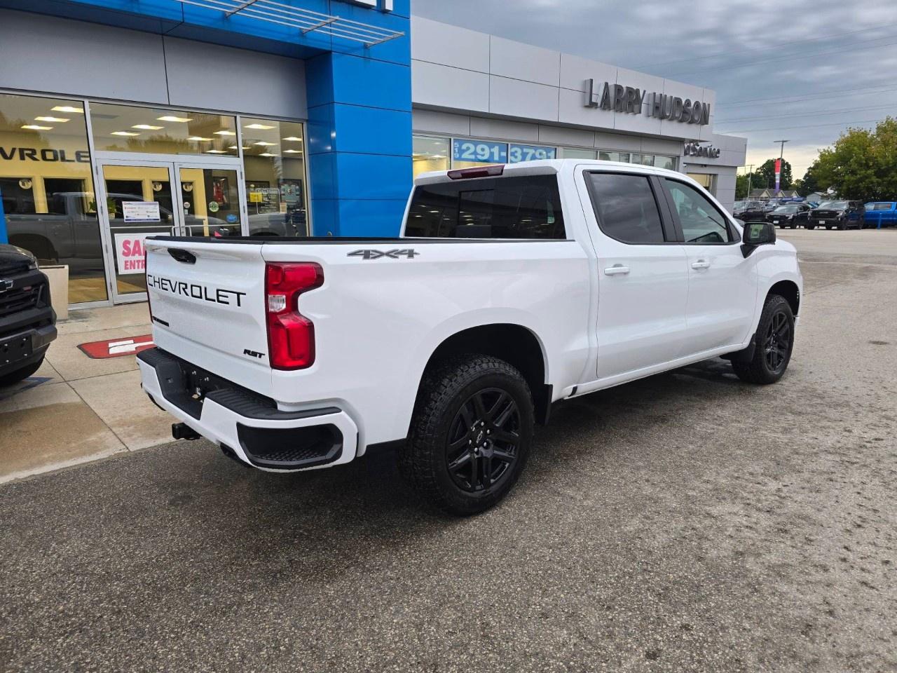2026 Chevrolet Silverado 1500 Crew Cab Short Box 4-Wheel Drive RST Photo