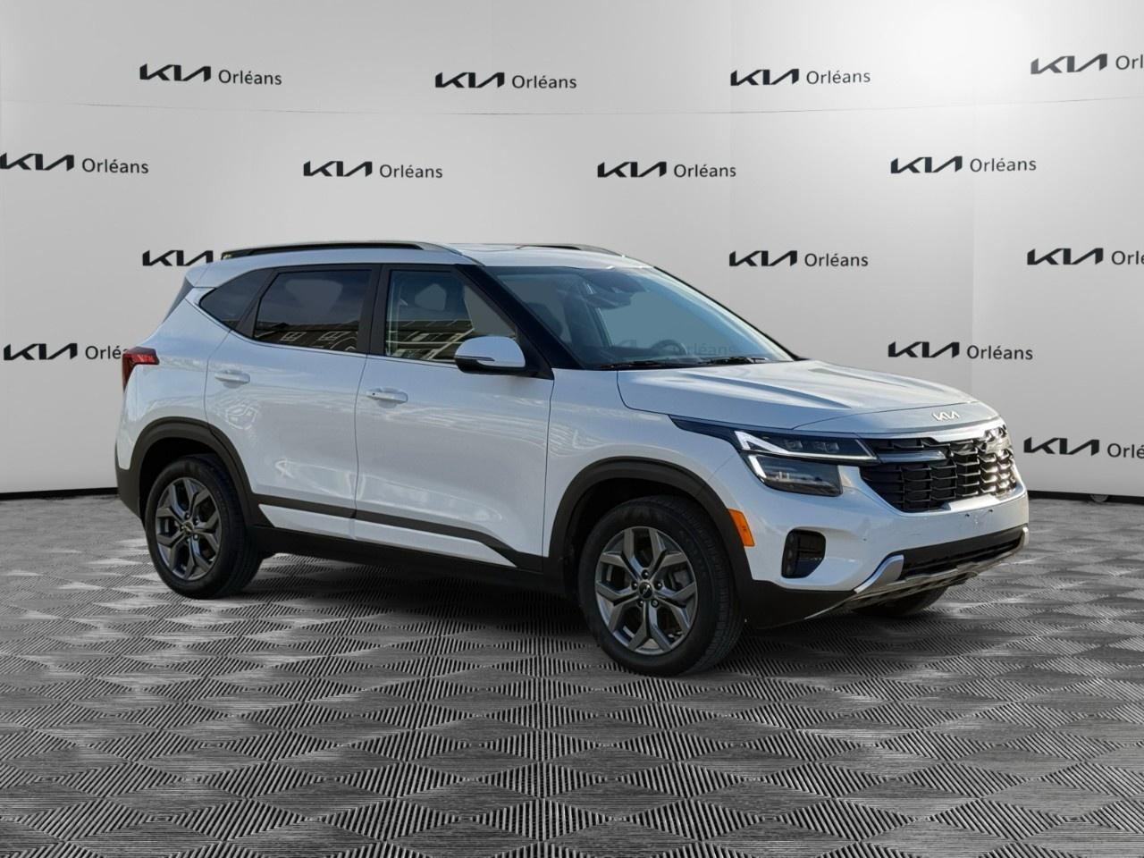 2026 Kia Seltos EX AWD Photo