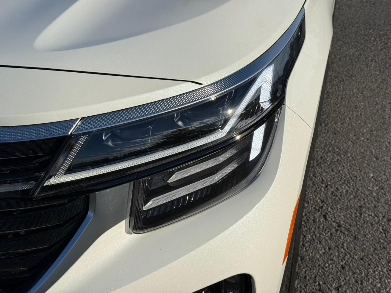 2026 Kia Seltos EX AWD Photo