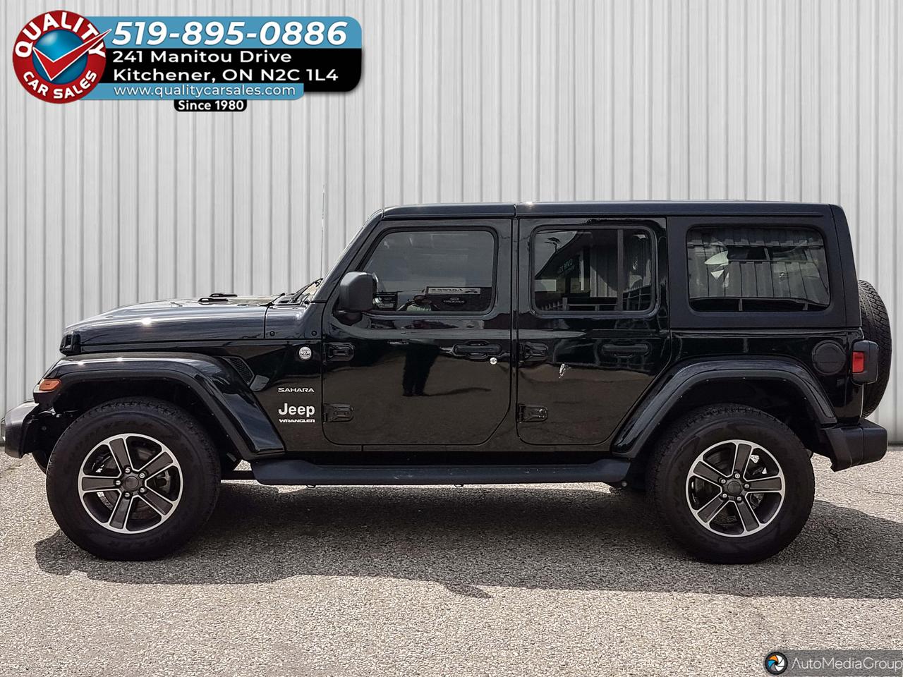 2023 Jeep Wrangler Unlimited Sahara 4x4 *LEATHER-NAVIGATION* Photo