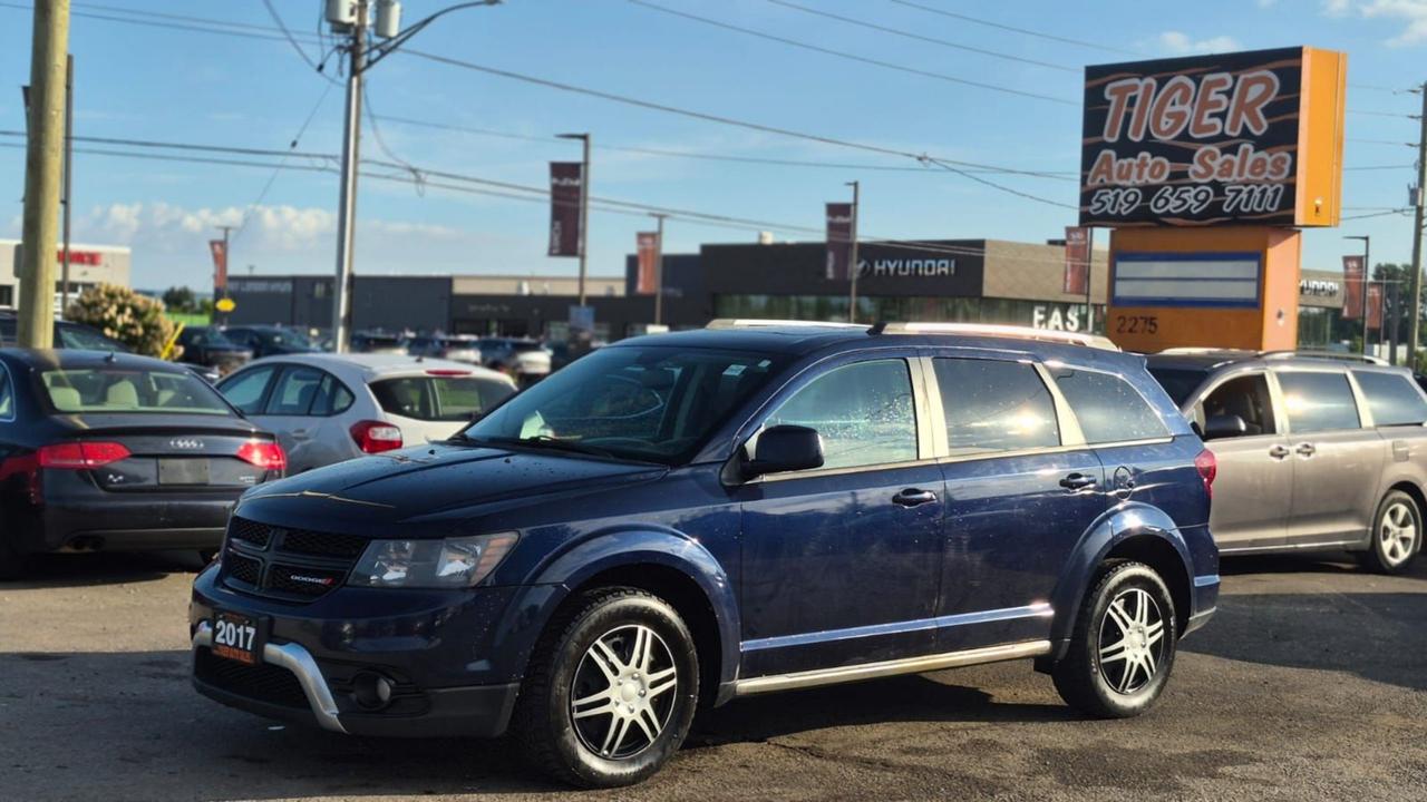 2017 Dodge Journey Crossroad, NO ACCIDENTS, WELL MAINTAINED, CERT - Photo #1