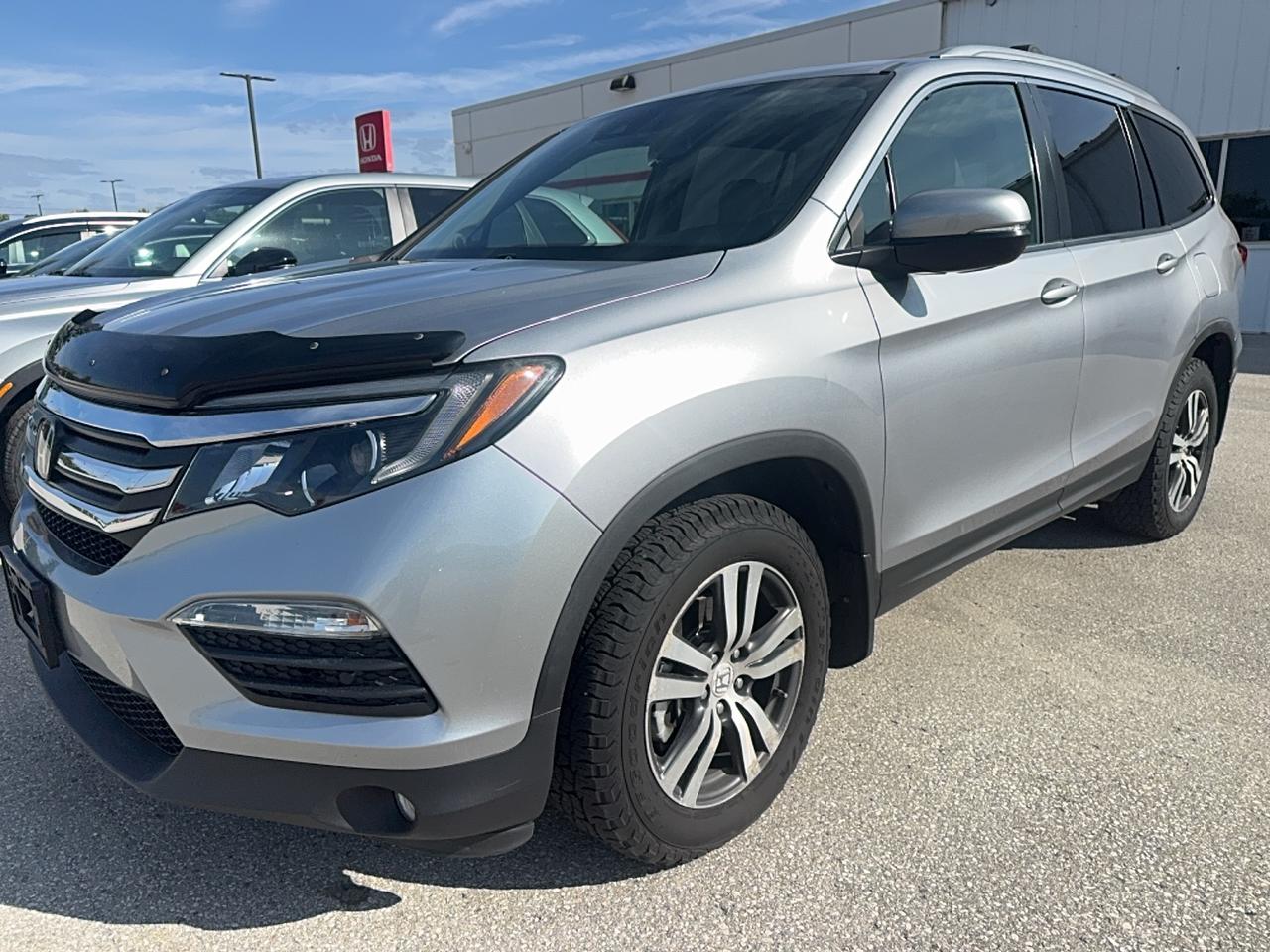2017 Honda Pilot EX-L Photo0