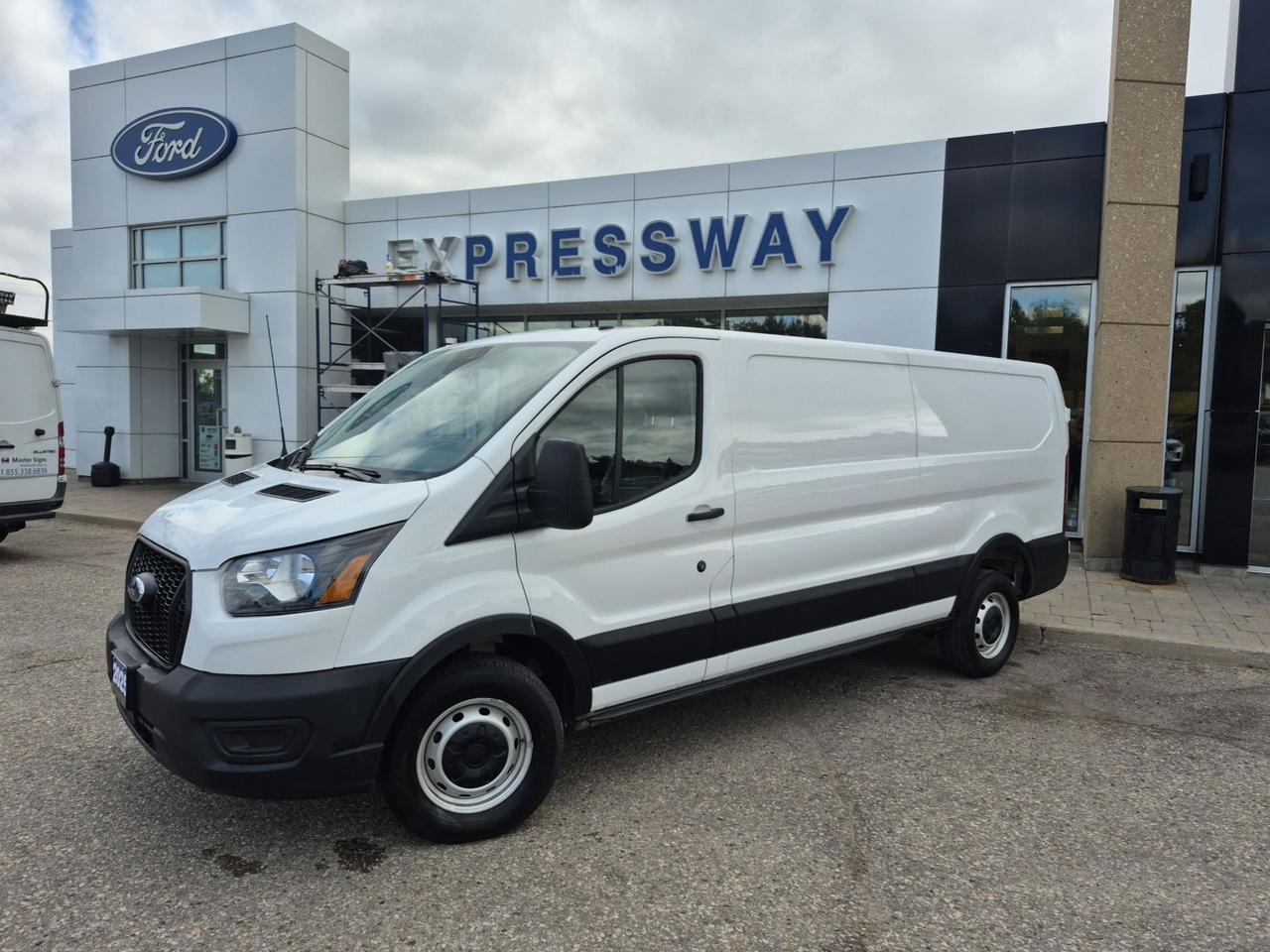 2025 Ford Transit LOW ROOF! TRANSIT 250, BULKHEAD. REAR CAMERA! Photo0