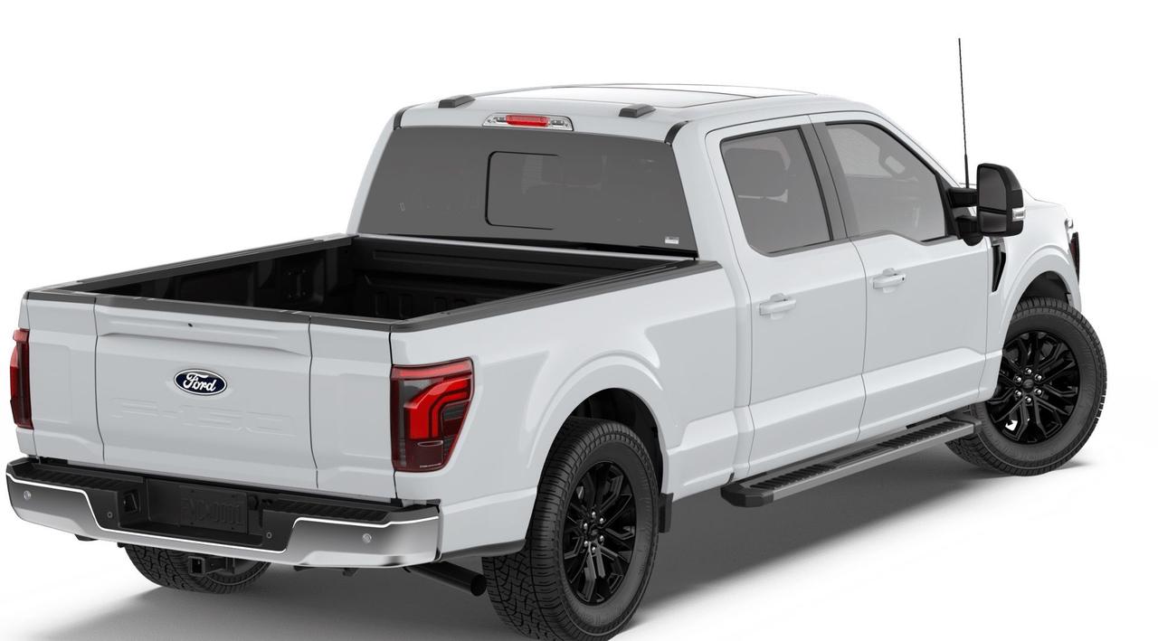 2026 Ford F-150 Lariat 4WD SuperCrew 6.5' Box Photo2