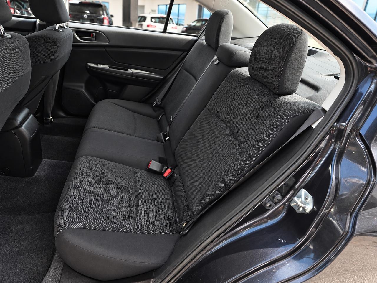 2012 Subaru Impreza 2.0i Photo