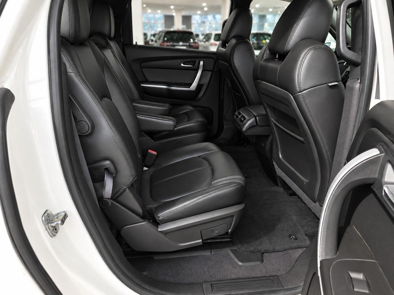 2012 GMC Acadia SLT2 Photo