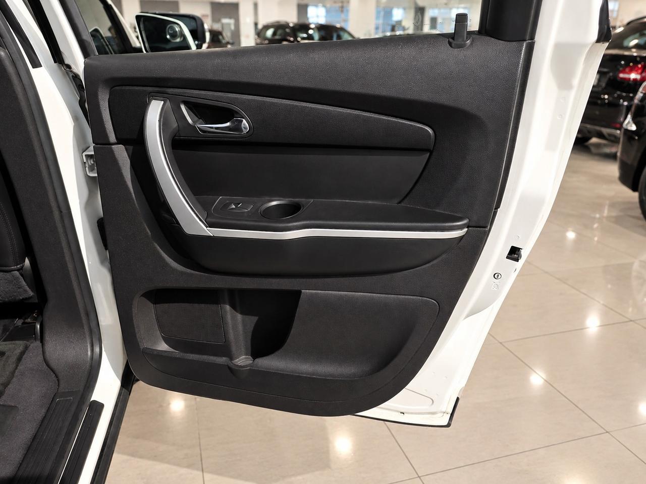 2012 GMC Acadia SLT2 Photo