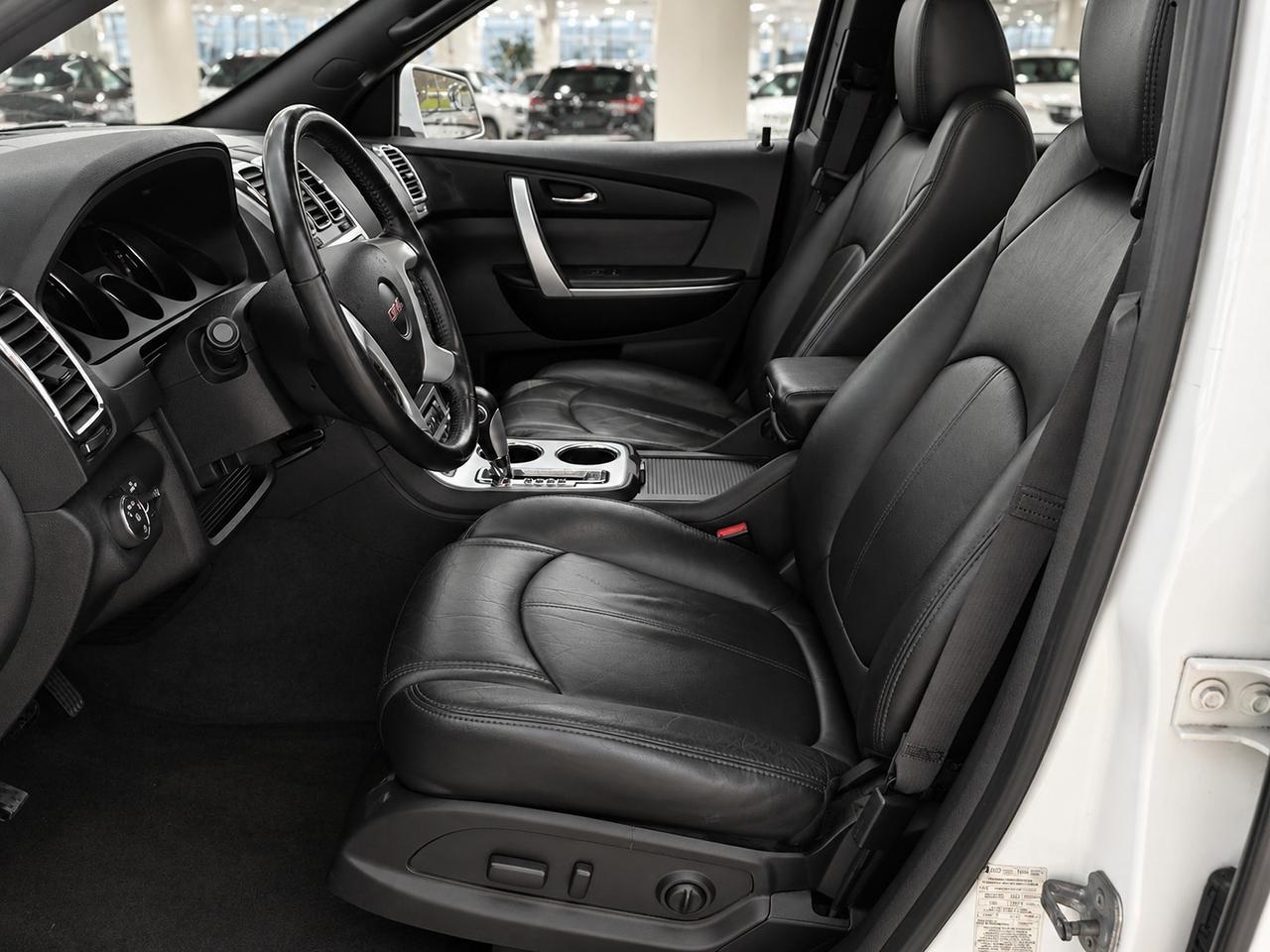 2012 GMC Acadia SLT2 Photo