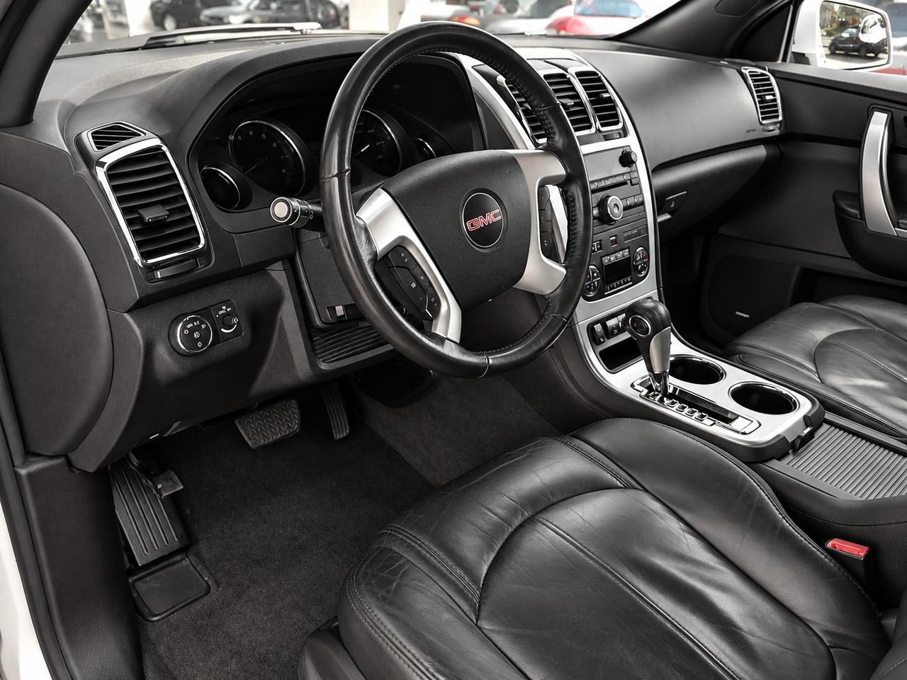 2012 GMC Acadia SLT2 Photo