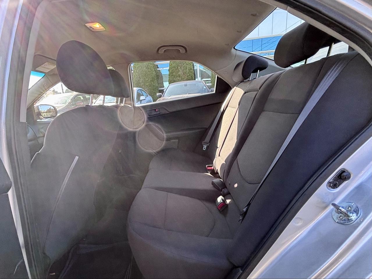 2011 Kia Forte FINANCING AVAILABLE Photo14