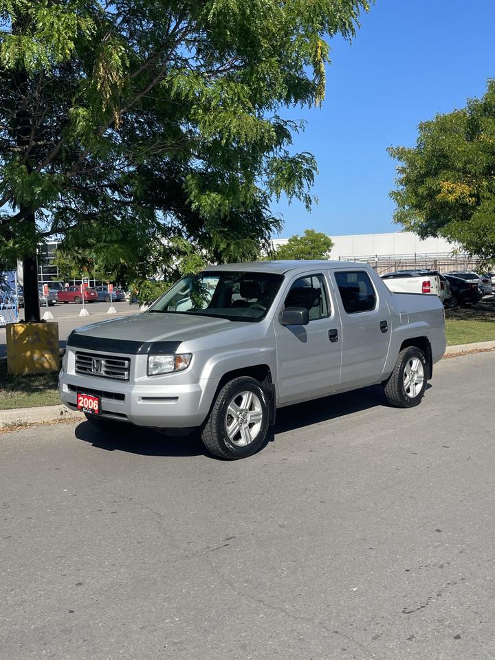 2006 Honda Ridgeline LX   ONLY 120,000 KMS  4WD - Photo #1