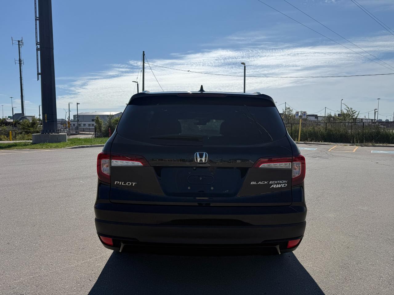 2019 Honda Pilot Black Edition Photo