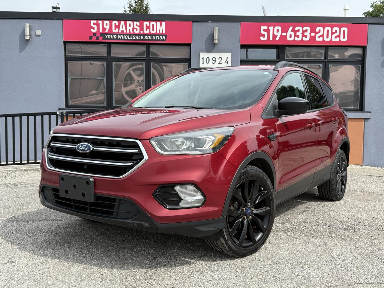 2017 Ford Escape SE - Photo #1