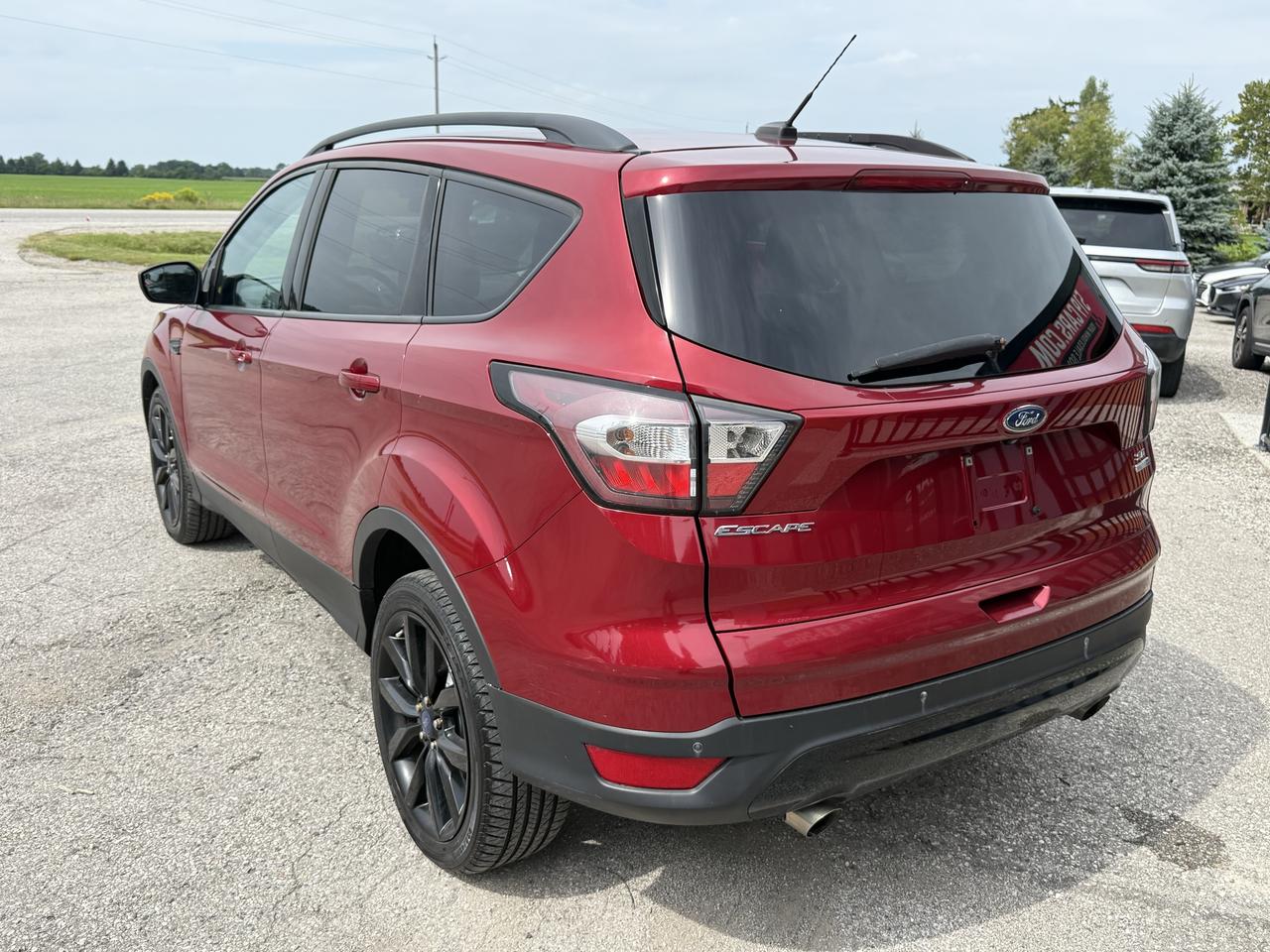 2017 Ford Escape SE | 4WD | Backup Camera | Heated Seats Photo
