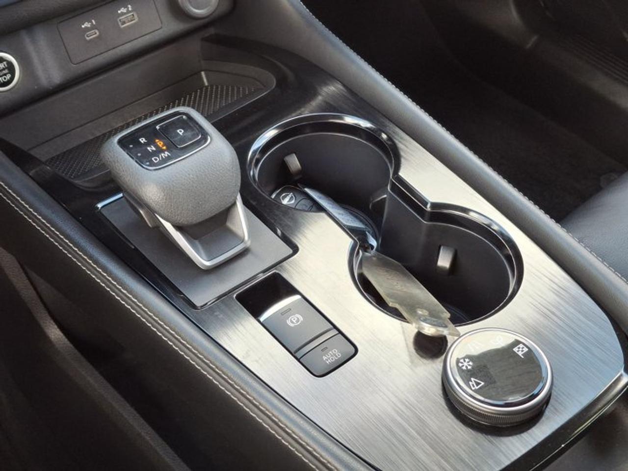 2023 Nissan Rogue SL AWD | Leather | Sunroof | Nav | 360 Camera | Smart Cruise | Heated Wheel + Seats | and More ! Photo