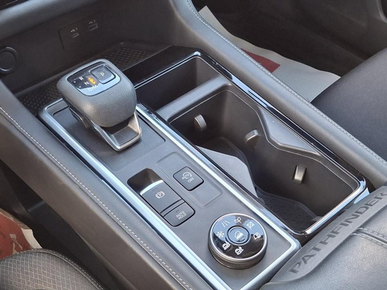 2022 Nissan Pathfinder SV 4WD | Panoramic Sunroof | 360 Camera | Heated Wheel + Seats | Adaptive Cruise | Power Seat & More Photo