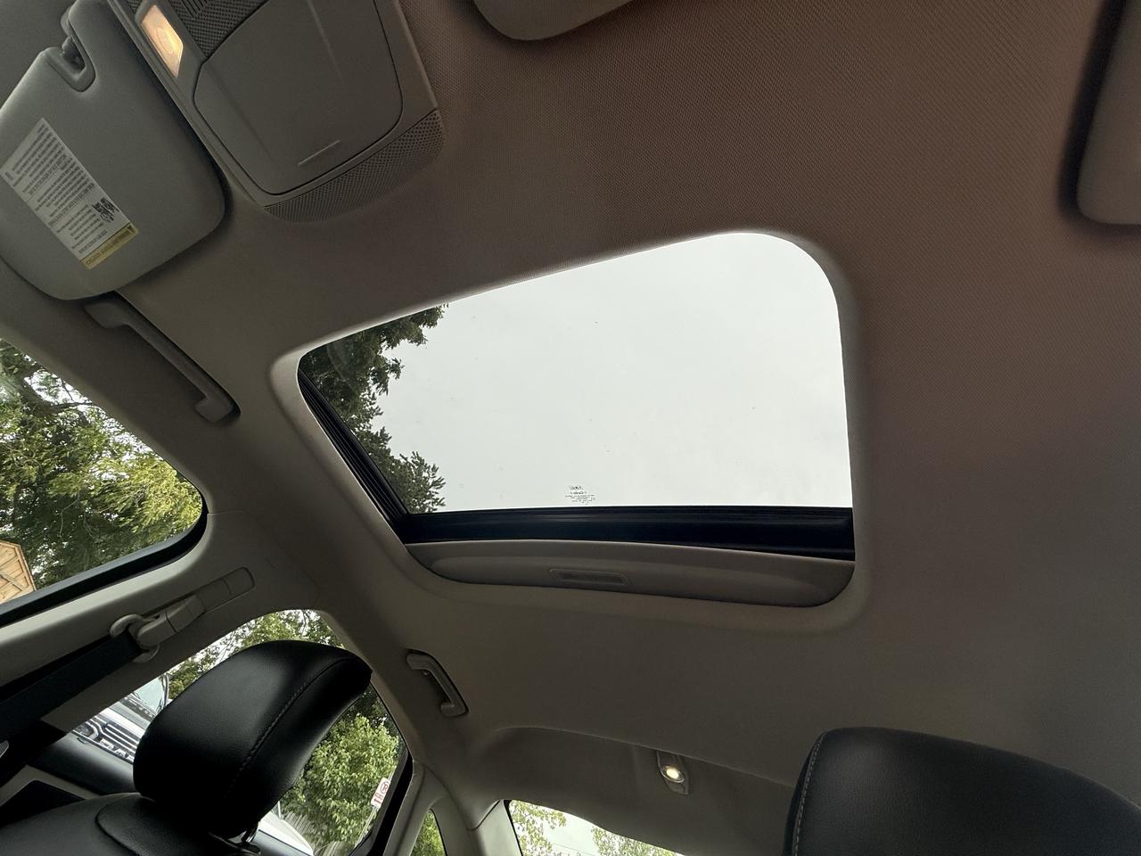 2013 Ford Fusion SE | Leather | Backup Cam Photo