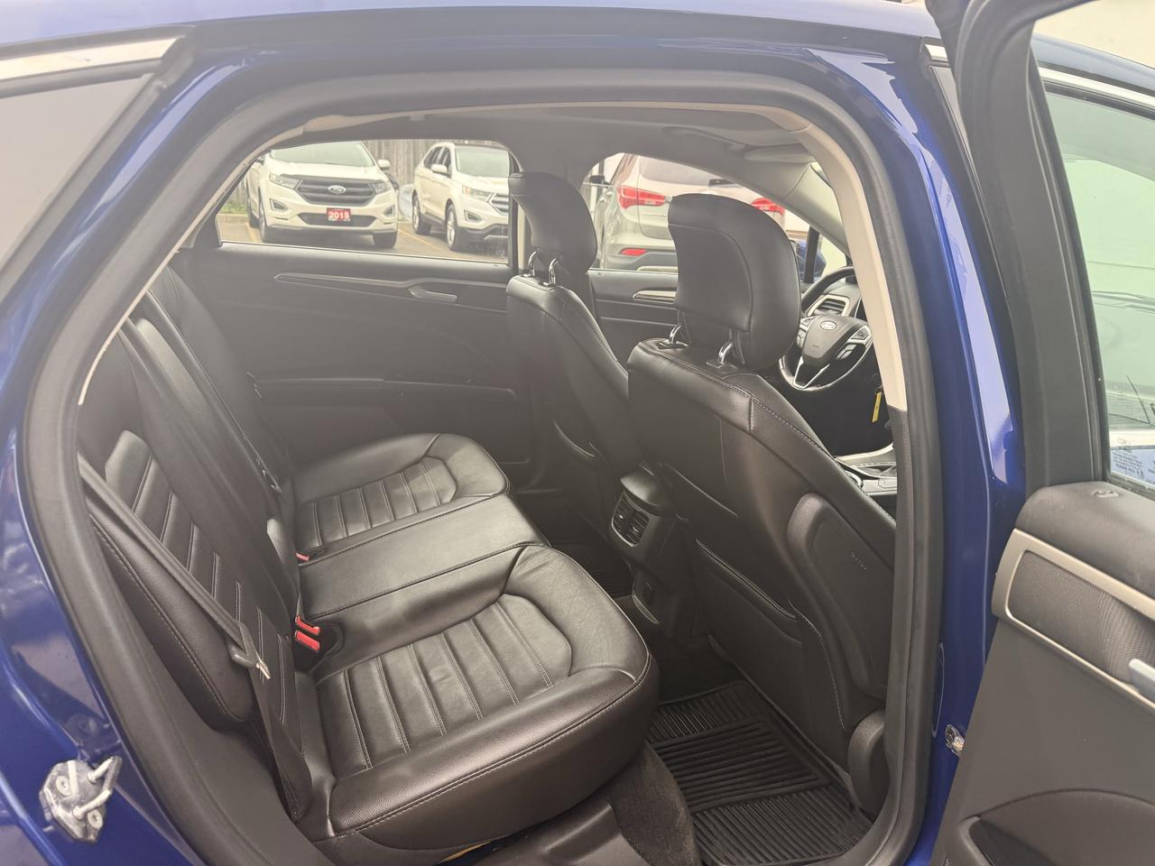 2013 Ford Fusion SE | Leather | Backup Cam Photo