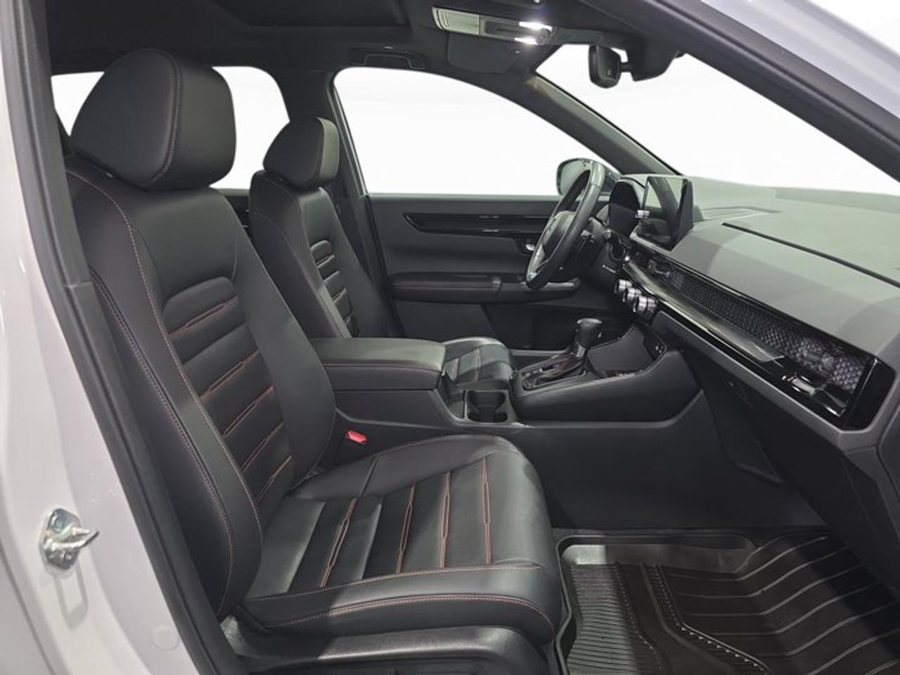 2023 Honda CR-V Hybrid Sport Touring Photo