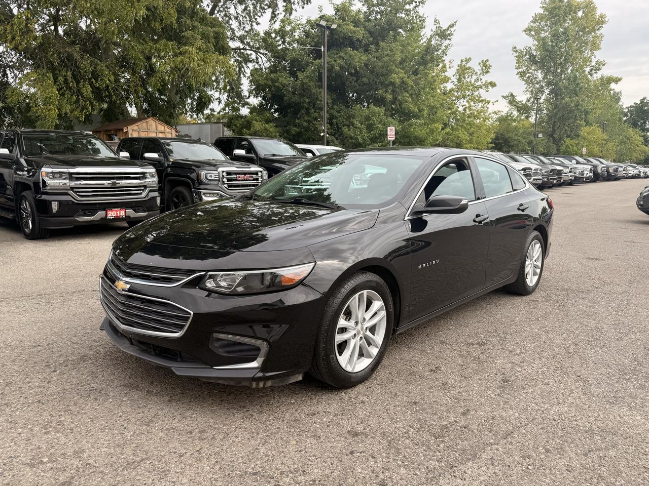 2018 Chevrolet Malibu LT - Photo #1