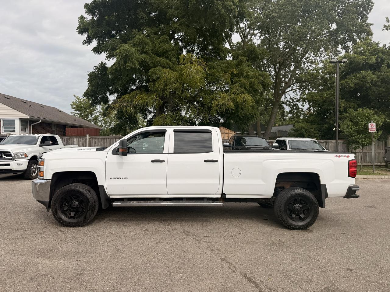 2017 Chevrolet Silverado 2500 Crew Cab | Duramax Diesel | Long Box Photo