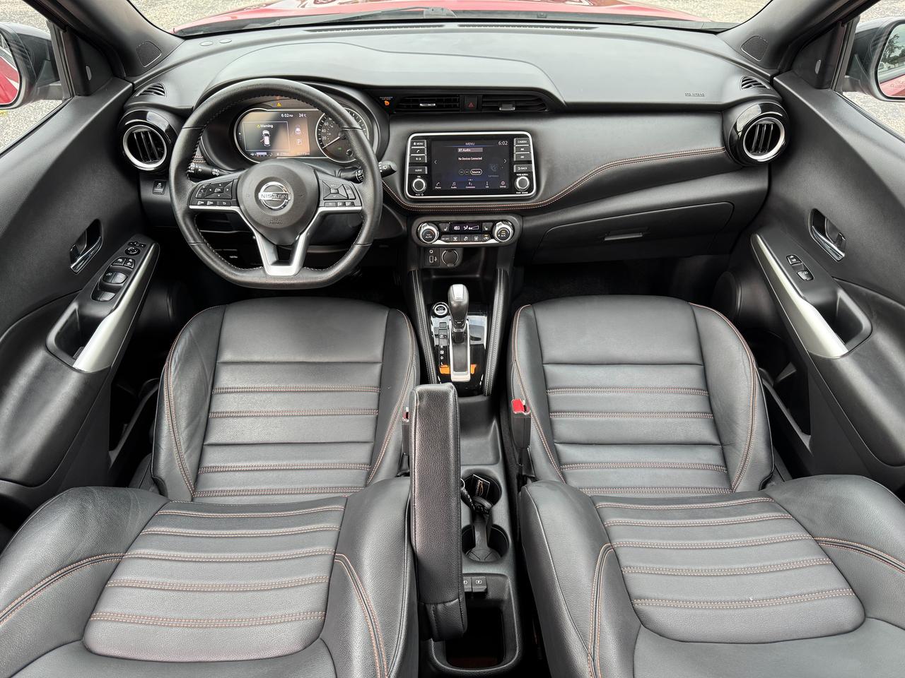 2019 Nissan Kicks SR+ONE OWNER+CLEAN CARFAX+LEATHER+360 Camera Photo