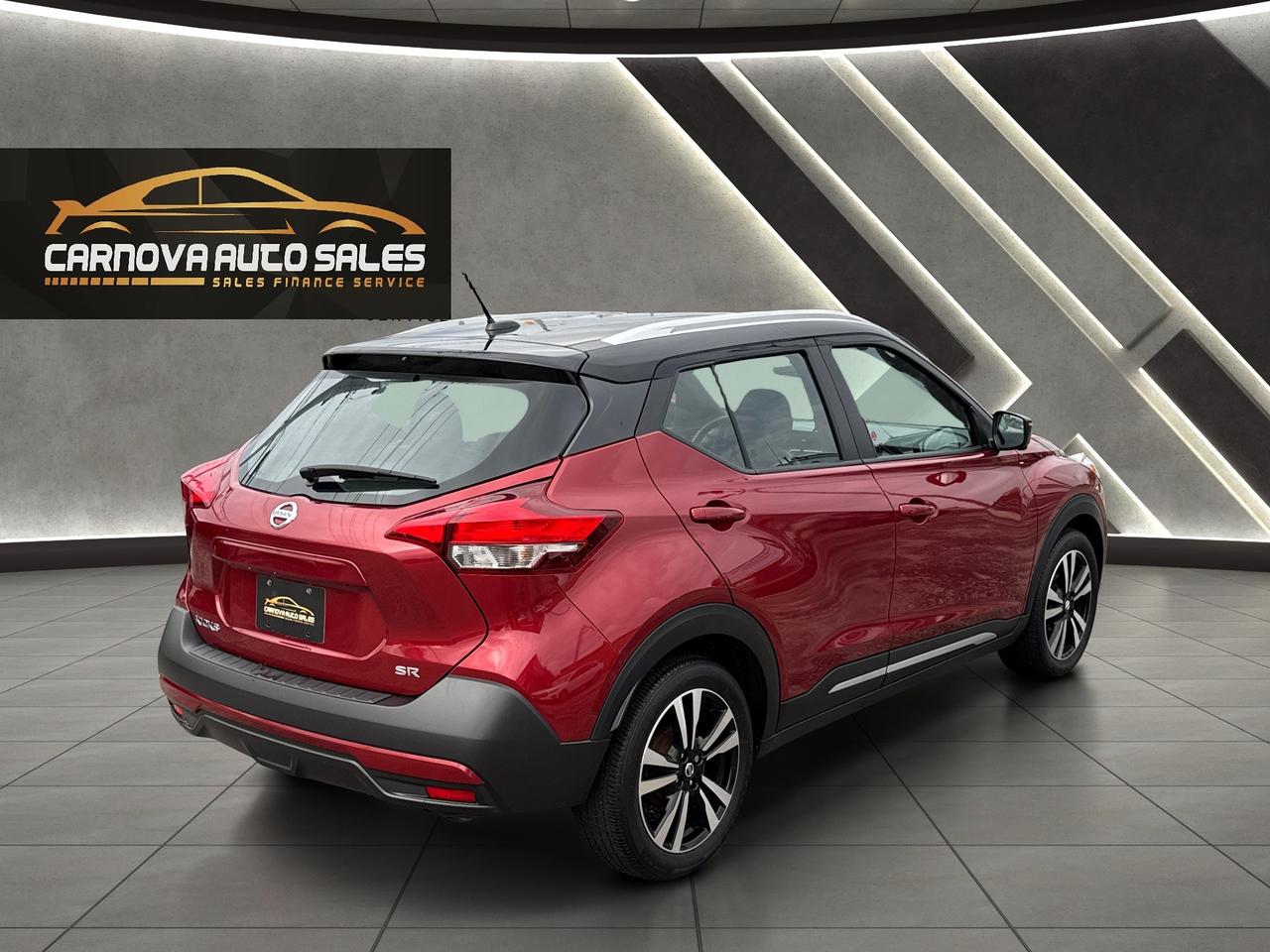 2019 Nissan Kicks SR+ONE OWNER+CLEAN CARFAX+LEATHER+360 Camera Photo