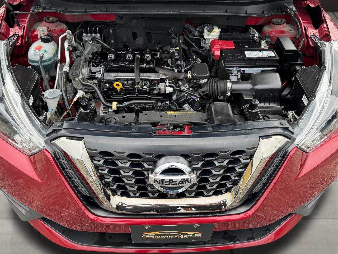 2019 Nissan Kicks SR+ONE OWNER+CLEAN CARFAX+LEATHER+360 Camera Photo