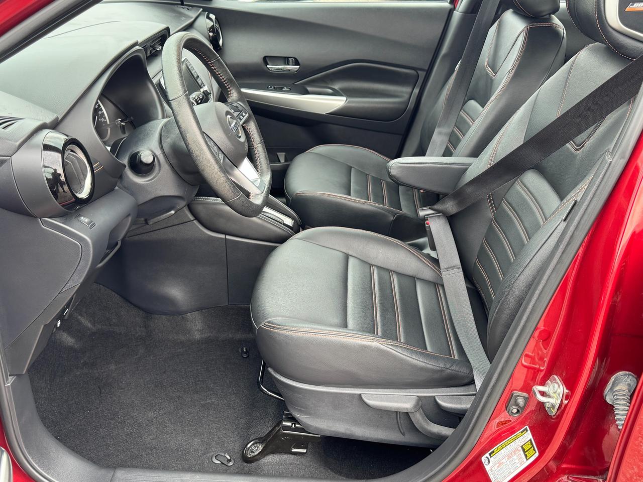 2019 Nissan Kicks SR+ONE OWNER+CLEAN CARFAX+LEATHER+360 Camera Photo