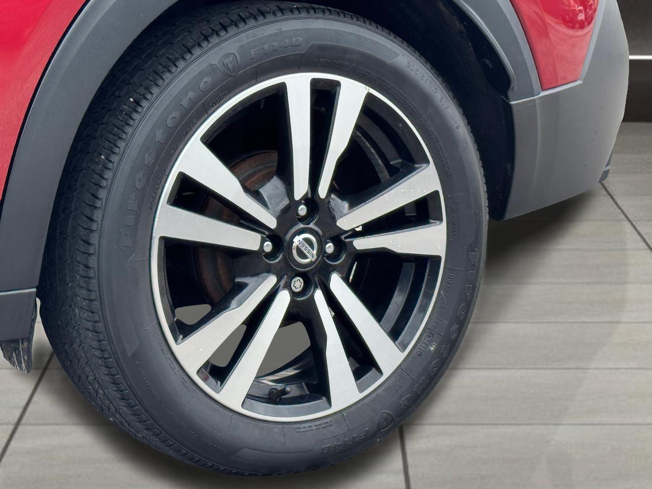 2019 Nissan Kicks SR+ONE OWNER+CLEAN CARFAX+LEATHER+360 Camera Photo