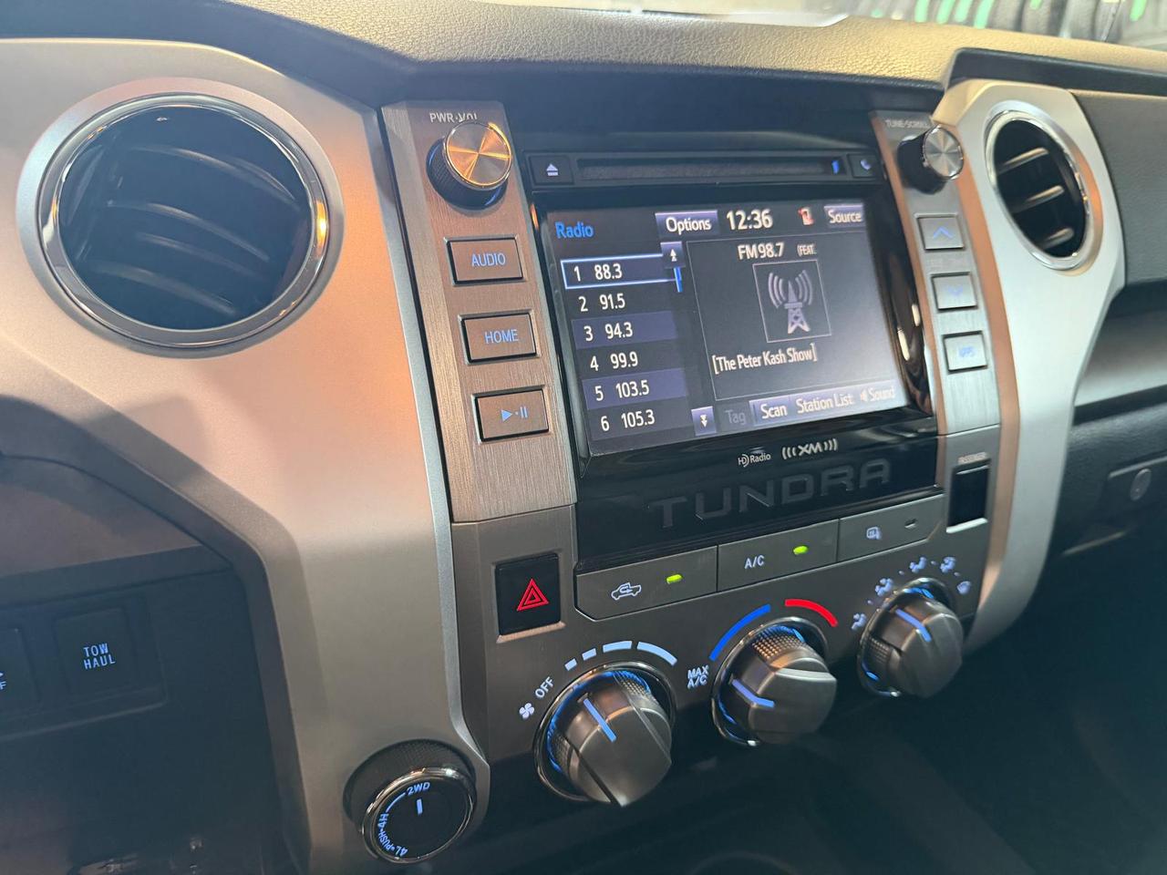 2015 Toyota Tundra 8FT BOX  5.7L V8 | BACK UP CAM| POWERED SEATS Photo