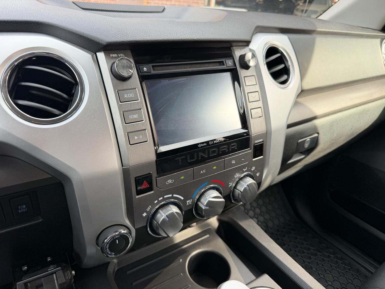 2015 Toyota Tundra 8FT BOX  5.7L V8 | BACK UP CAM| POWERED SEATS Photo