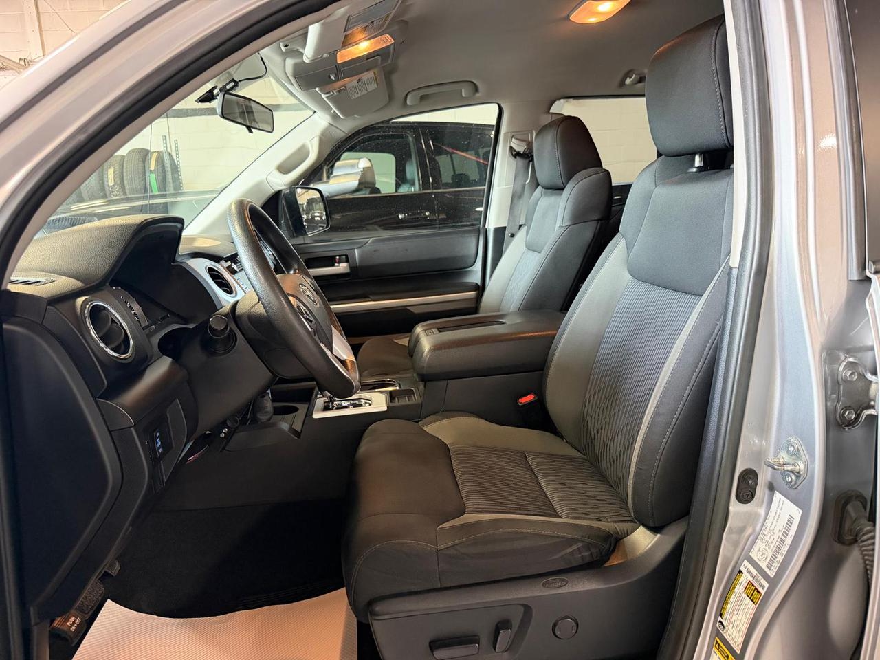 2015 Toyota Tundra 8FT BOX  5.7L V8 | BACK UP CAM| POWERED SEATS Photo