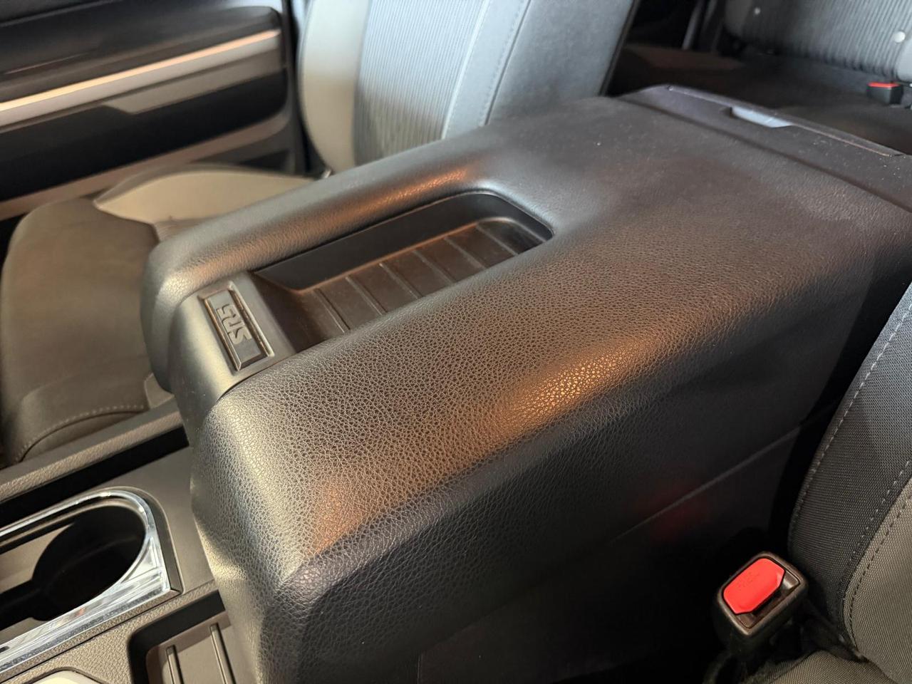2015 Toyota Tundra 8FT BOX  5.7L V8 | BACK UP CAM| POWERED SEATS Photo