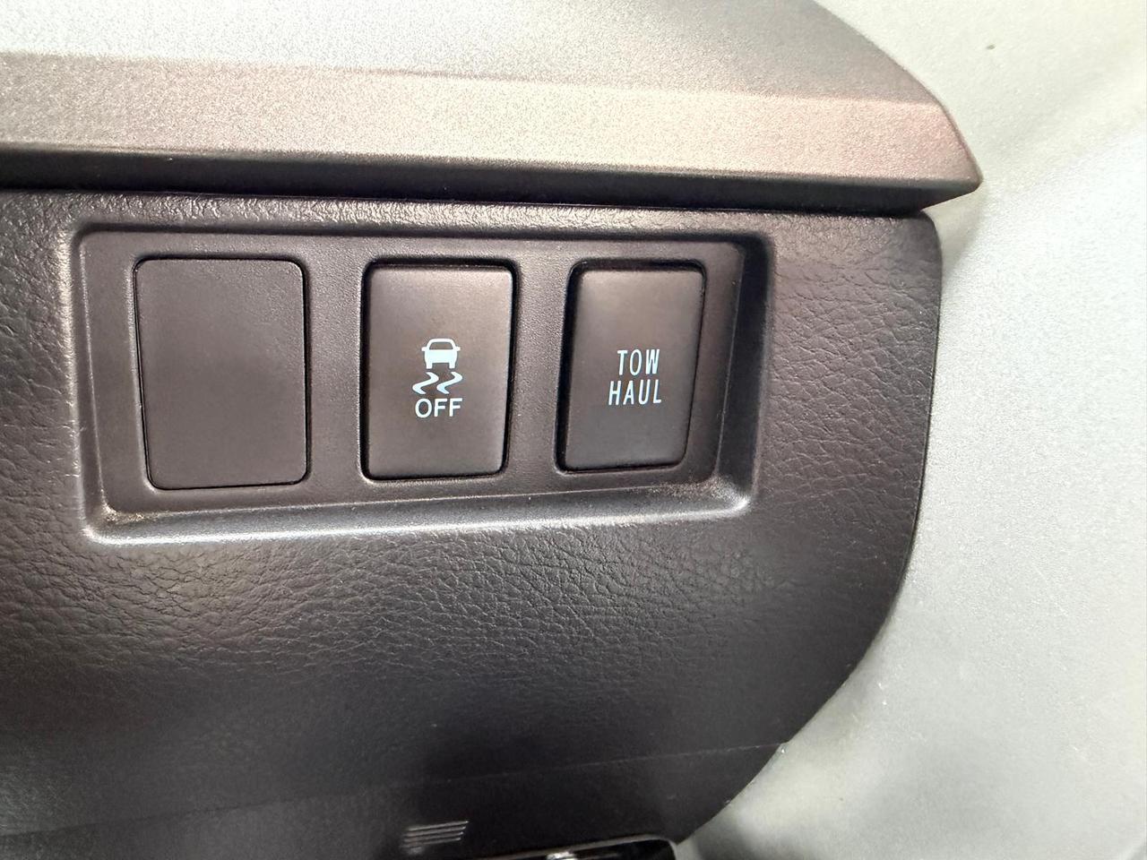 2015 Toyota Tundra 8FT BOX  5.7L V8 | BACK UP CAM| POWERED SEATS Photo