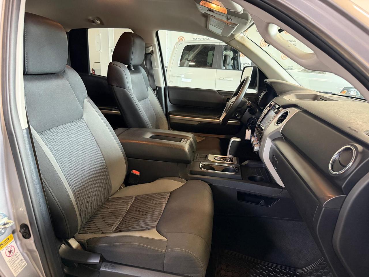 2015 Toyota Tundra 8FT BOX  5.7L V8 | BACK UP CAM| POWERED SEATS Photo