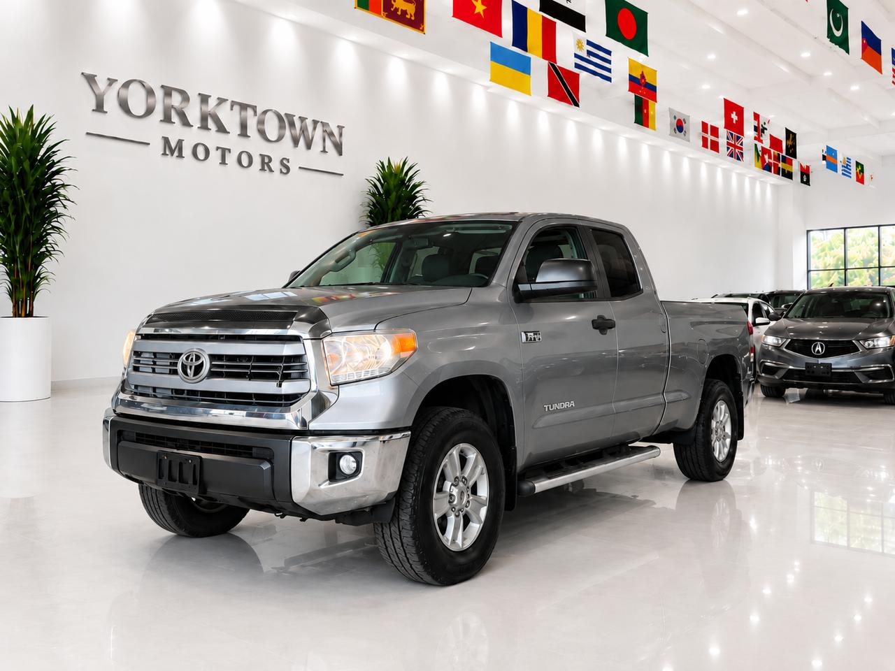 2015 Toyota Tundra 8FT BOX  5.7L V8 | BACK UP CAM| POWERED SEATS - Photo #1