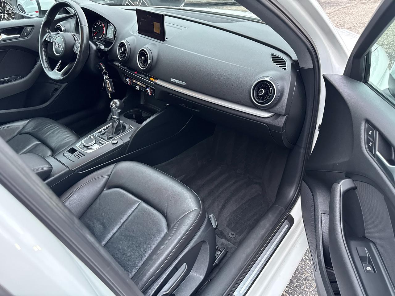 2017 Audi A3 2.0T Komfort+CLEAN CARFAX+Camera+Leather+Roof Photo