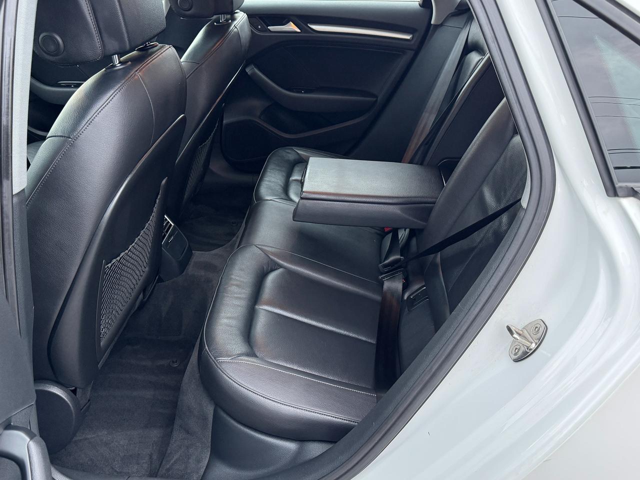 2017 Audi A3 2.0T Komfort+CLEAN CARFAX+Camera+Leather+Roof Photo