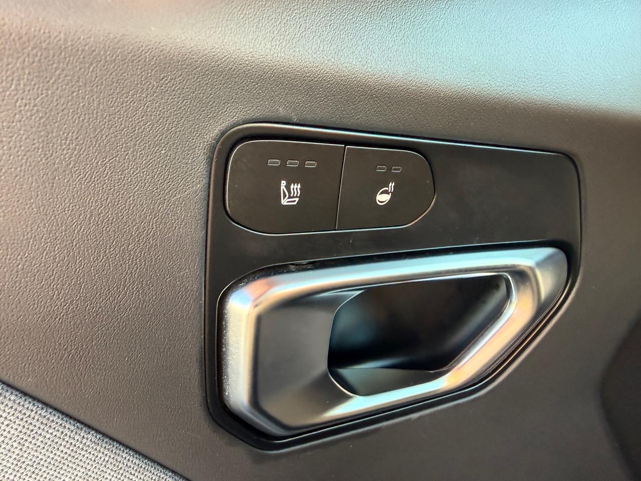 2025 Kia K4 EX Heated Steering and Seats! Photo