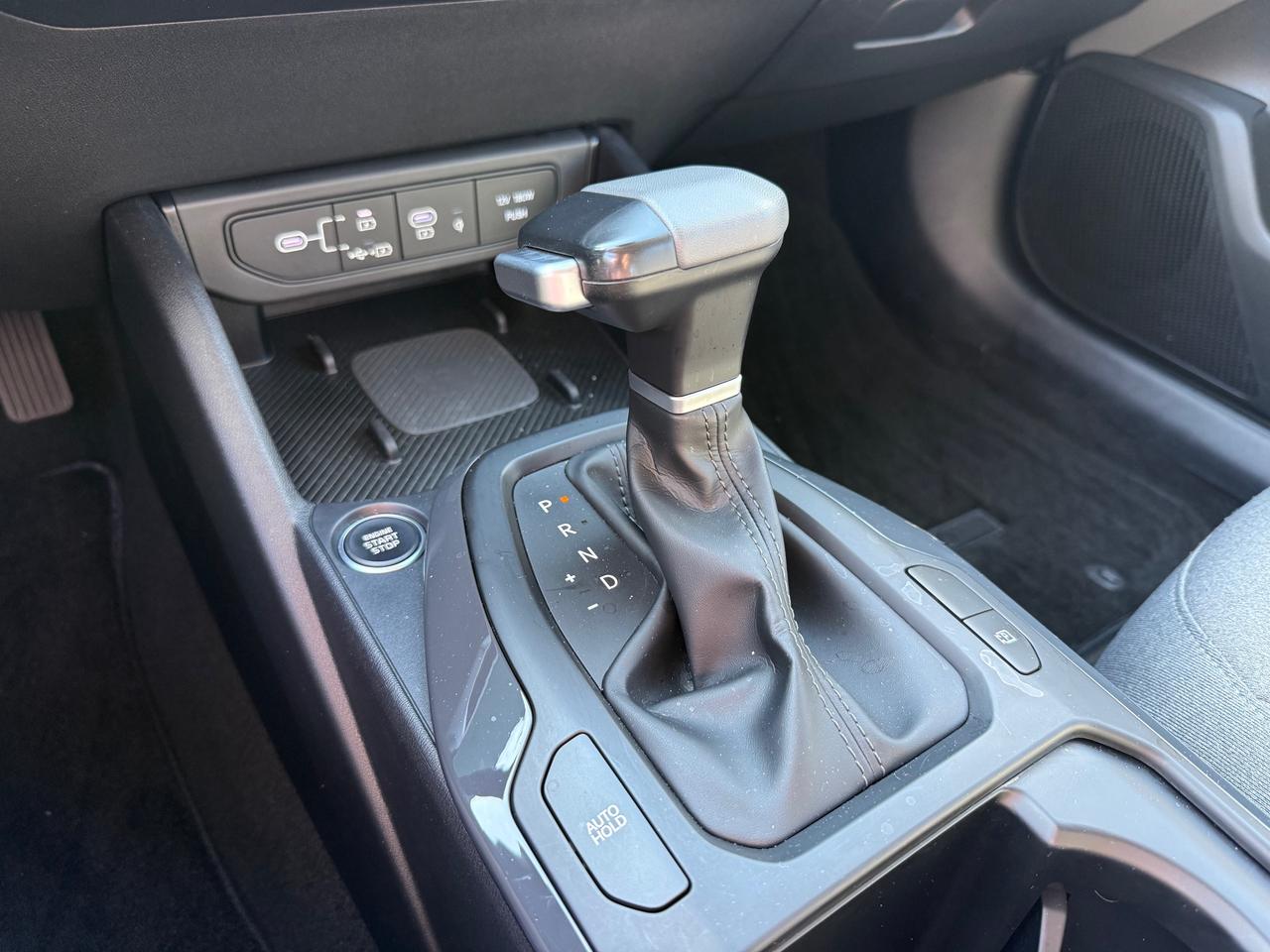 2025 Kia K4 EX Heated Steering and Seats! Photo