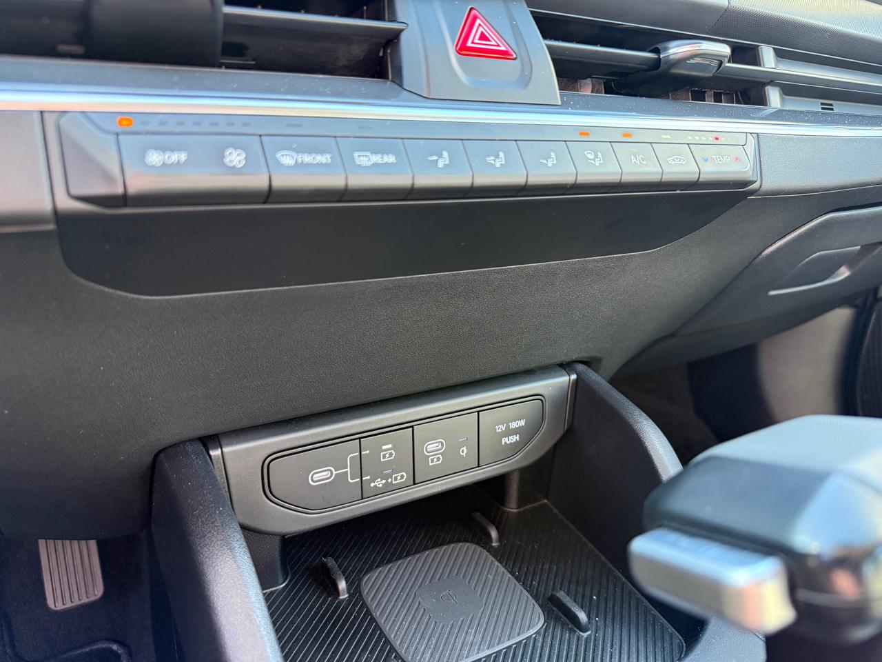 2025 Kia K4 EX Heated Steering and Seats! Photo