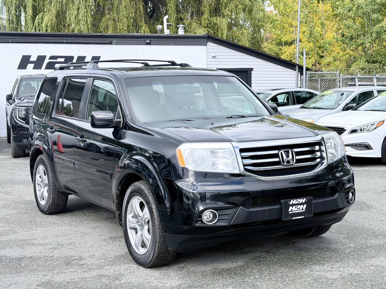 2012 Honda Pilot FINANCING AVAILABLE Photo3